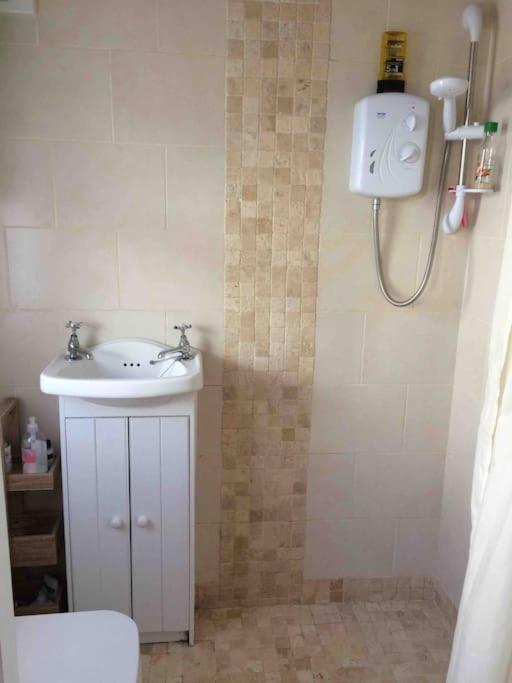 Apartament In The Heart Of Chichester Zewnętrze zdjęcie