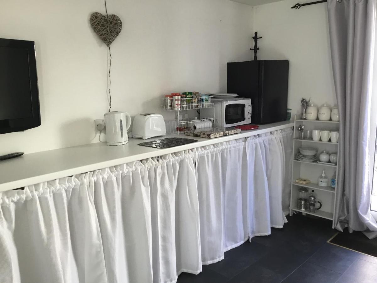 Apartament In The Heart Of Chichester Zewnętrze zdjęcie